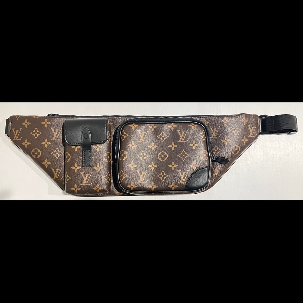 Authentic Louis Vuitton Christopher Bumbag